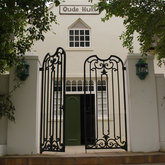 OUDE HUIS, BUILT IN 1852  IS ONE OF THE BEAUTIFUL HOUSES OF VILLIERSDORP